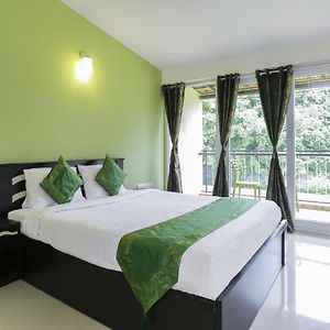 Superior Room Living Area